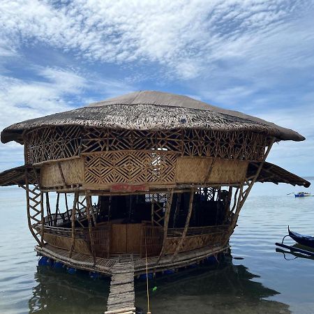 Bamboo Nest Beachfront Floating Tent Hotell Puerto Princesa Exteriör bild